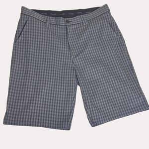 Travis Mathew Golf Shorts Plaid Athletic Athleisure Gray 36 bv